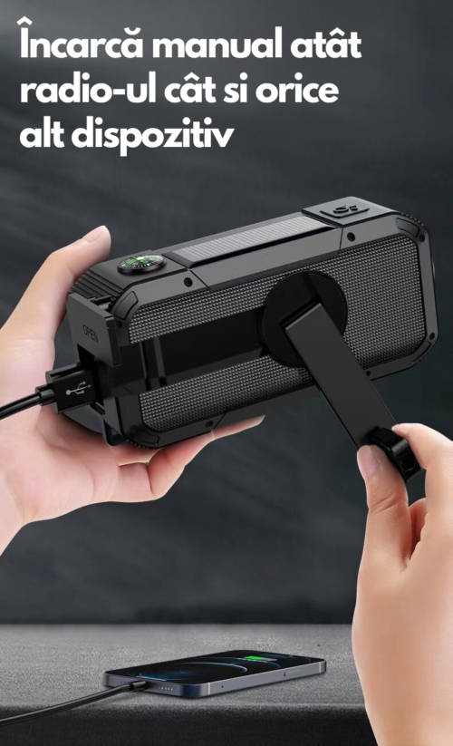 Radio portabil multifunctional, Bluetooth, Lanterna SOS, AM/FM, Afisaj digital, Incarcare prin cablu, manual si solar, Baterie 5000mAh